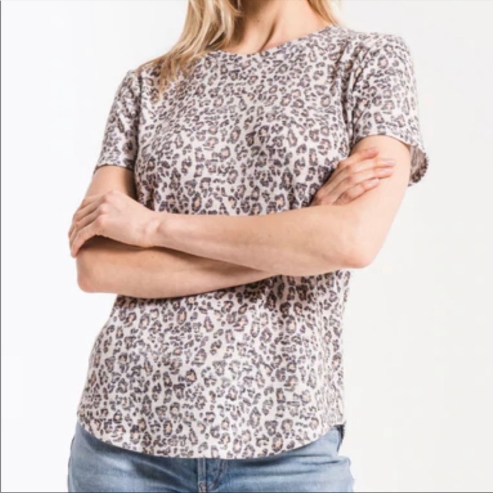 Z Supply The‎ Leopard V-Neck T-shirt Size Small